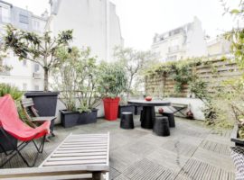 #EXCLUSIVITE# - Elégant duplex au dernier étage avec  belle terrasse.